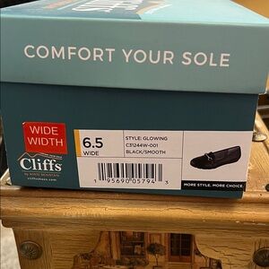 Black/ smooth comfort flats